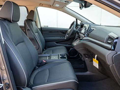 New 2026 Honda Odyssey Elite image 16
