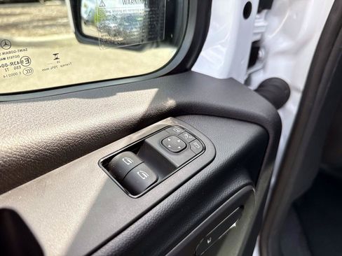 Used 2026 Mercedes-Benz Sprinter 2500 image 15