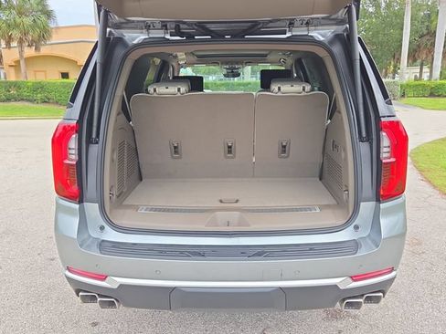 New 2026 GMC Yukon Denali w/ Denali Reserve Package AWD/4WD image 6