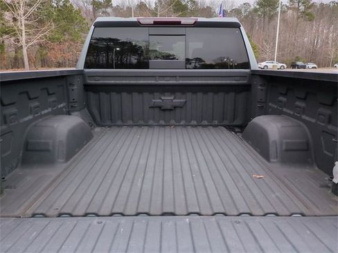 Used 2024 Chevrolet Silverado 1500 RST image 13