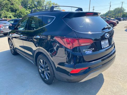 Used 2018 Hyundai Santa Fe Sport w/ 2.0T Ultimate Tech Package 05 AWD/4WD image 8