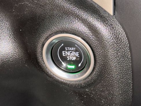 Used 2019 Chevrolet Silverado 1500 RST image 42