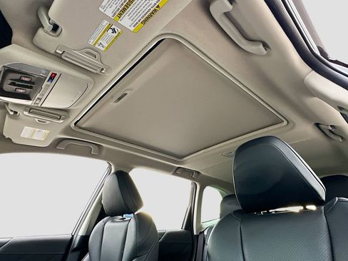 Used 2024 Subaru Forester Touring image 23