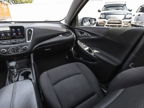 Used 2024 Chevrolet Malibu LT FWD image 23