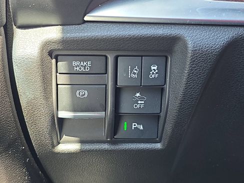 Used 2018 Acura MDX SH-AWD w/ Technology Package image 26