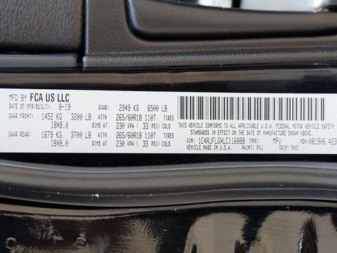 Used 2020 Jeep Grand Cherokee Trailhawk image 50