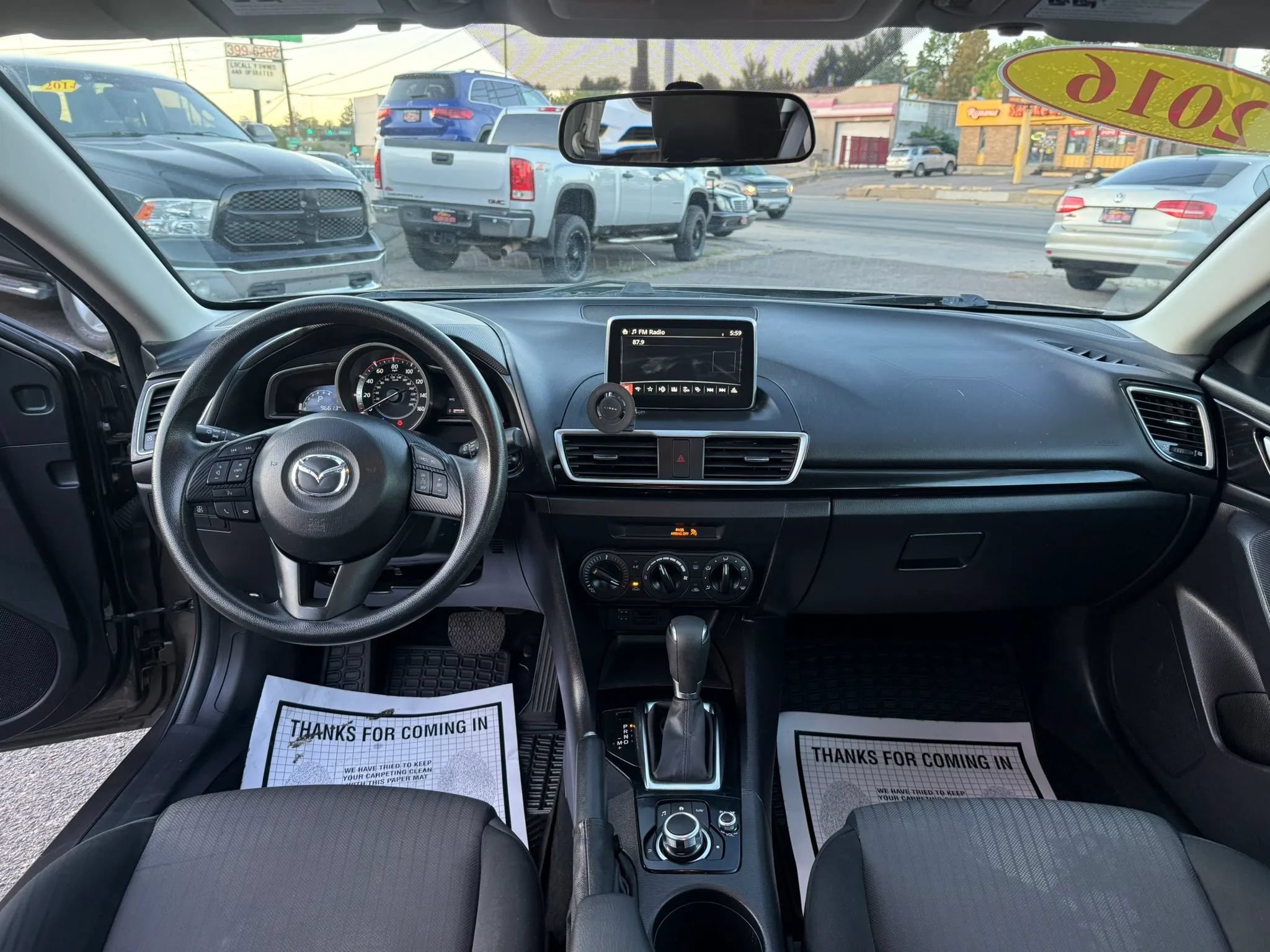 Used 2016 MAZDA MAZDA3 i Sport FWD image 10
