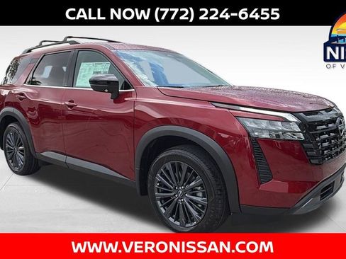 New 2026 Nissan Pathfinder SL w/ SL Premium Package (P04) FWD image 1
