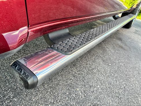 Used 2019 RAM 1500 Big Horn AWD/4WD image 14