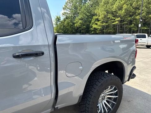 Used 2024 Chevrolet Silverado 1500 LT Trail Boss w/ Convenience Package II AWD/4WD image 13