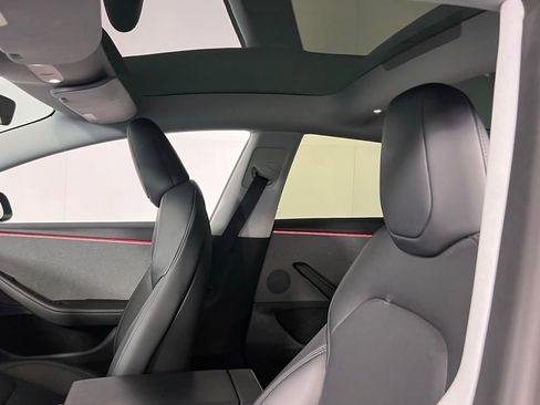 Used 2025 Tesla Model 3 Long Range image 20
