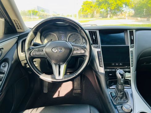 Used 2020 INFINITI Q50 Luxe RWD image 13