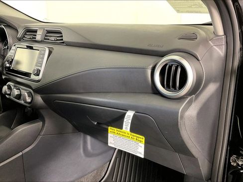 New 2025 Nissan Versa S w/ Trunk Package FWD image 18