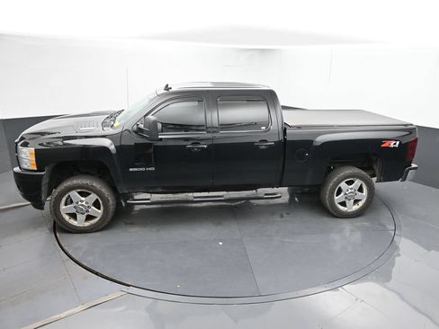 Used 2014 Chevrolet Silverado 2500 LTZ w/ LTZ Plus Package AWD/4WD image 33