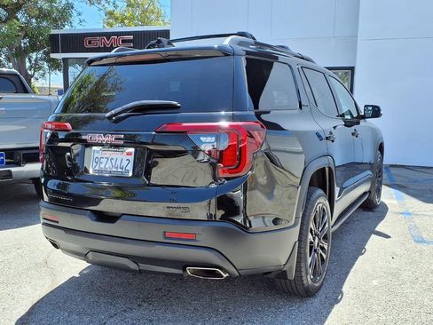 Used 2023 GMC Acadia SLT w/ Elevation Edition AWD/4WD image 10