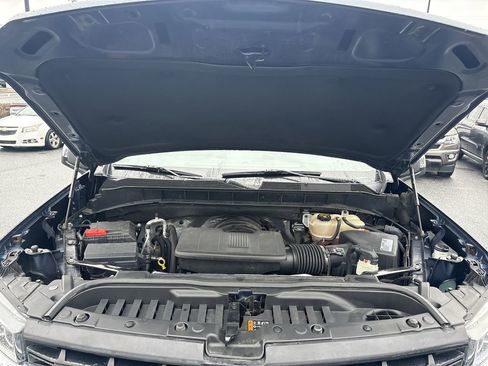 Certified 2019 Chevrolet Silverado 1500 LT w/ All-Star Edition image 30