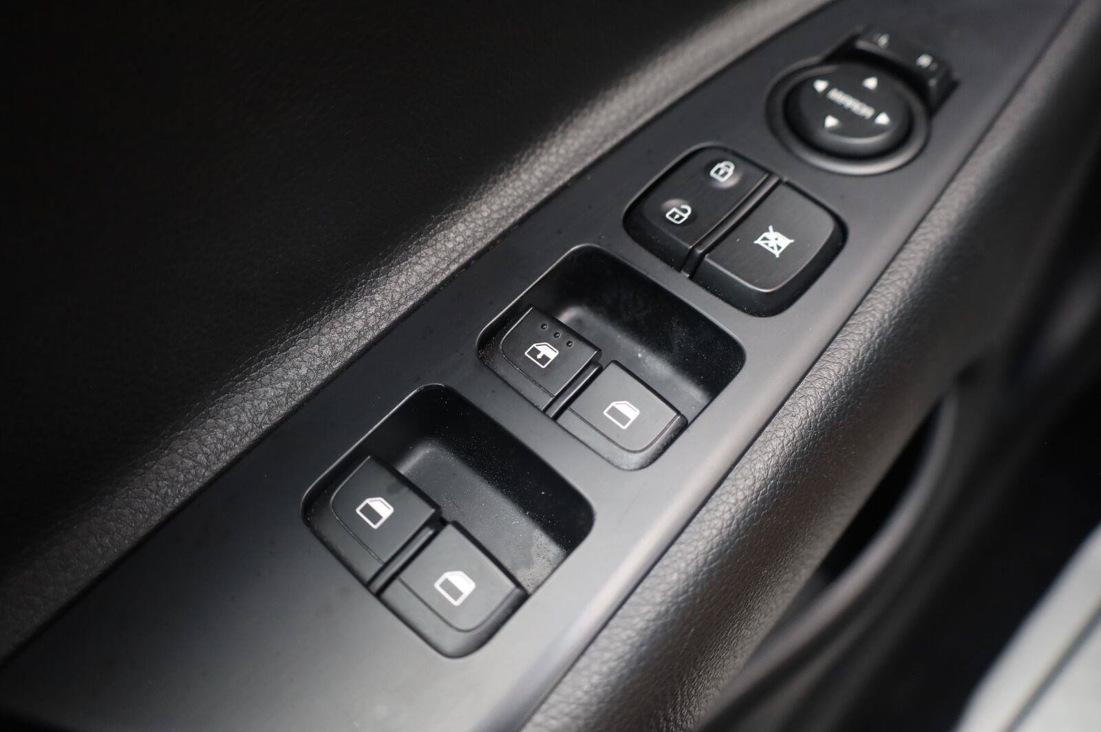 Used 2020 Kia Rio S FWD image 32