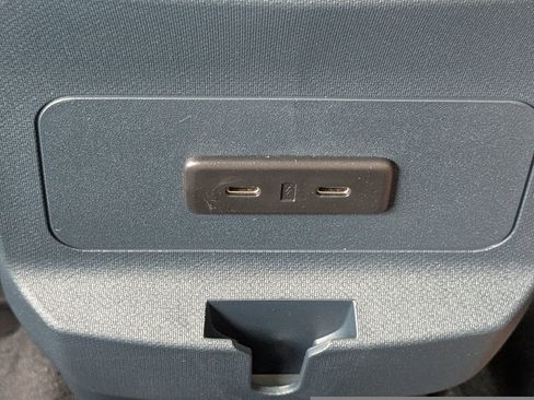 New 2025 Ford Maverick XL w/ Equipment Group 101A image 15