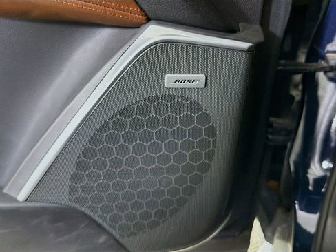 Used 2020 Cadillac Escalade Luxury image 23