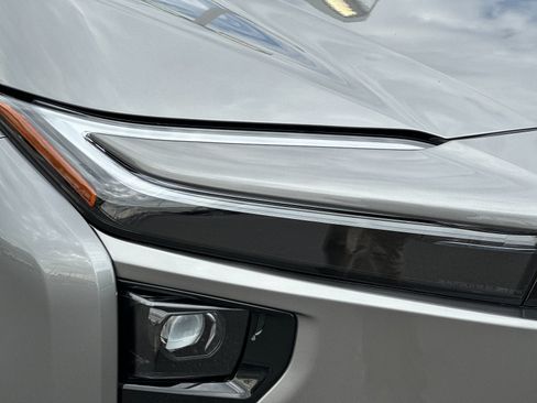 New 2026 Toyota bZ FWD image 30