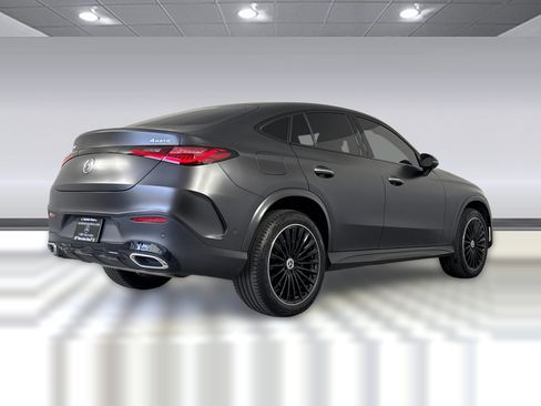 Used 2024 Mercedes-Benz GLC 300 GLC 300 image 8