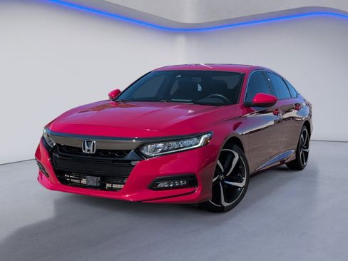 Used 2018 Honda Accord Sport image 2