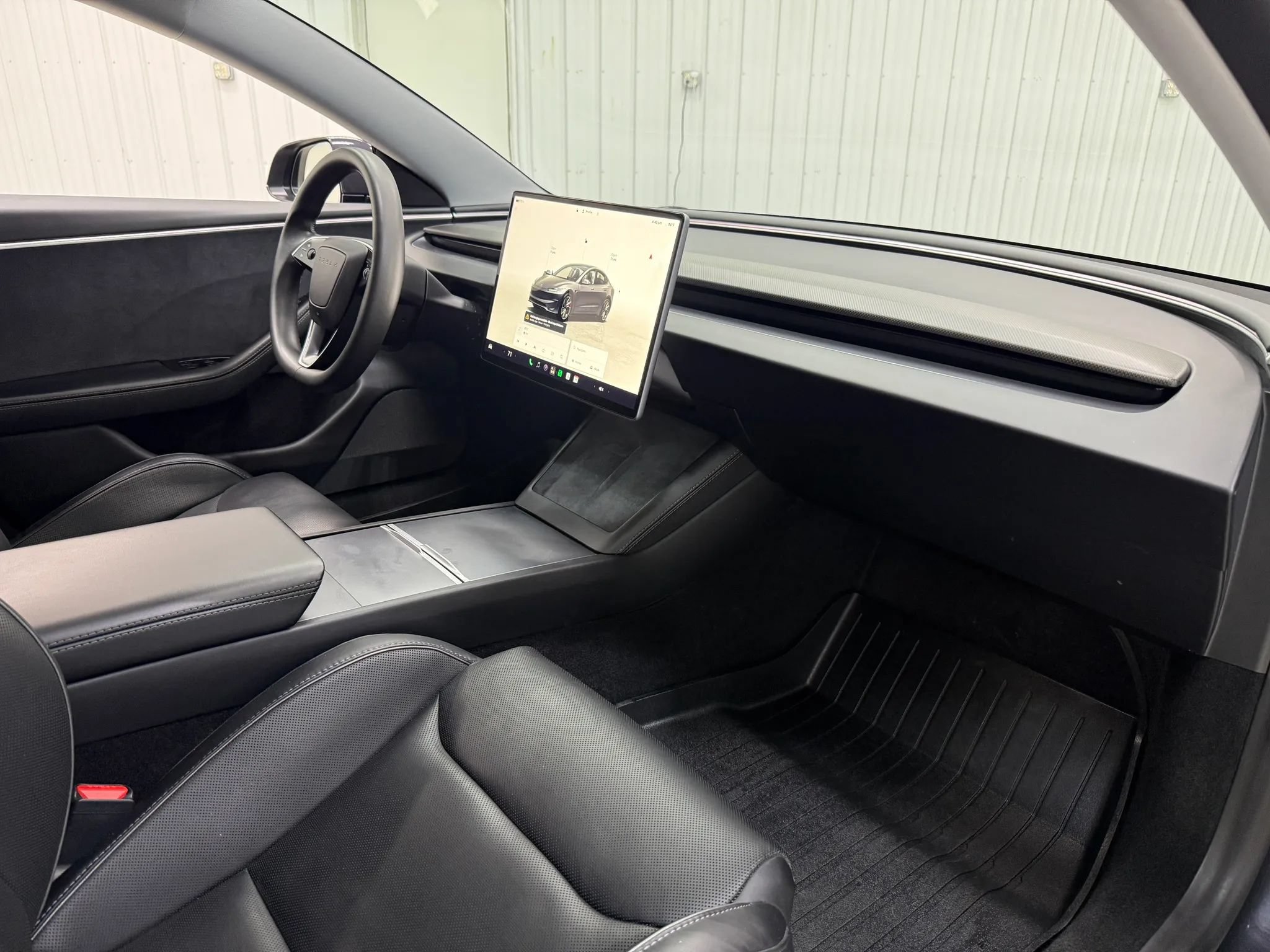 Used 2024 Tesla Model 3 Performance AWD/4WD image 15