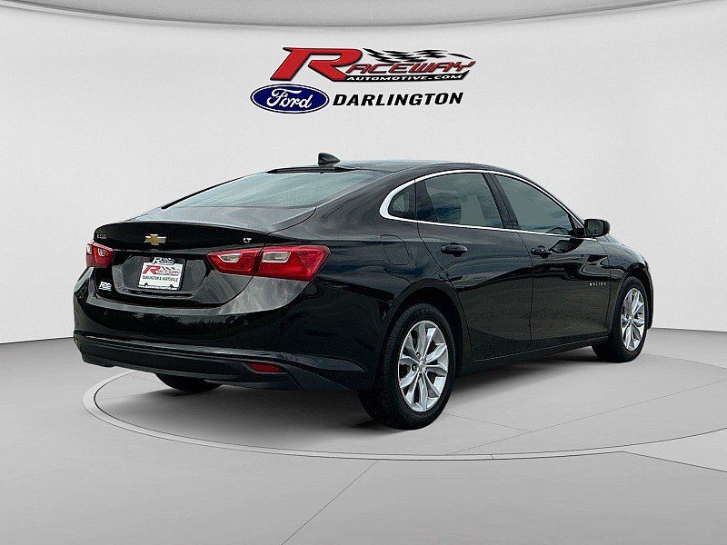 Used 2025 Chevrolet Malibu LT FWD image 5