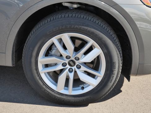 Used 2023 Audi Q5 2.0T Premium w/ Convenience Package image 15