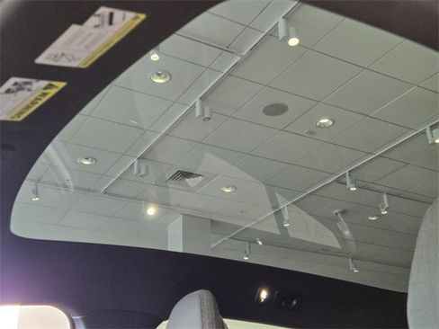 New 2026 Volvo EX30 Cross Country Ultra image 20