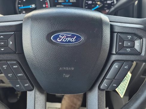 Used 2020 Ford F250 XLT w/ XLT Premium Package AWD/4WD image 22