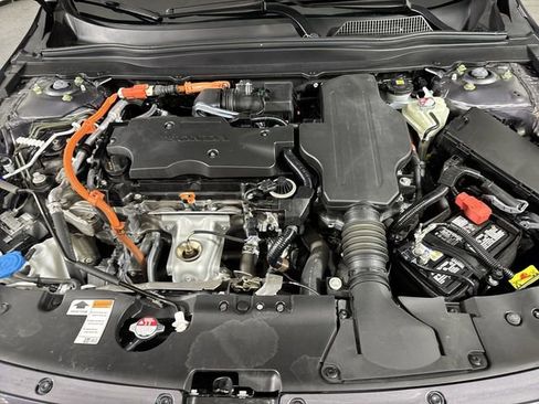 Used 2021 Honda Accord Touring image 29