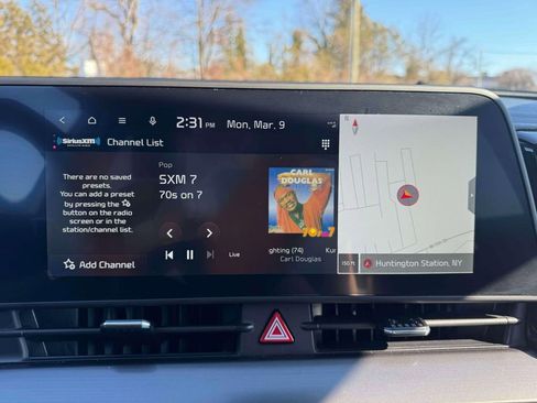 Used 2023 Kia Sportage EX image 26