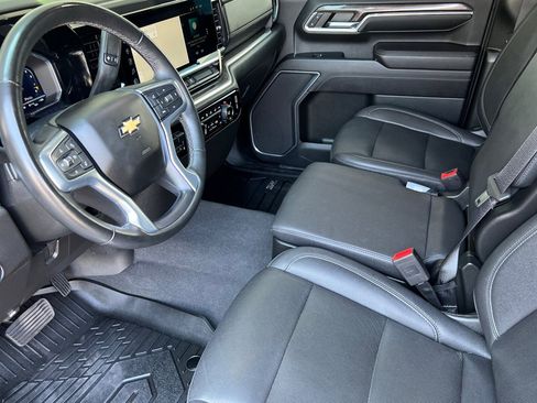 Used 2024 Chevrolet Silverado 2500 LTZ image 7