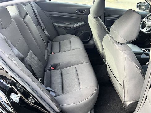 Certified 2025 Nissan Altima 2.5 SV FWD image 16