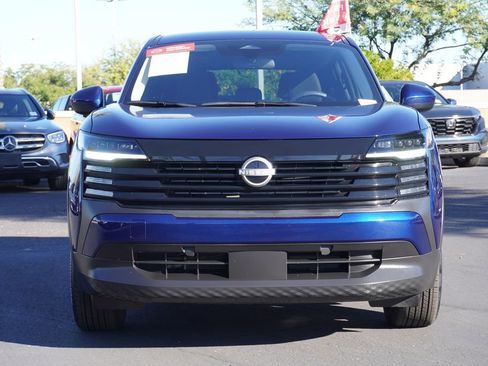 Certified 2025 Nissan Kicks SV image 5