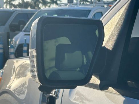 Used 2022 Ford F150 Lariat w/ Trailer Tow Package image 16