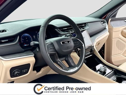 Used 2024 Jeep Grand Cherokee L Limited w/ Trailer Tow Package image 4