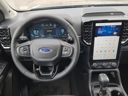 New 2026 Ford Ranger Lariat w/ FX4 Off-Road Package AWD/4WD image 13