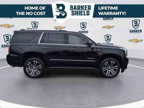 Used 2019 GMC Yukon Denali w/ Denali Ultimate Package AWD/4WD image 9