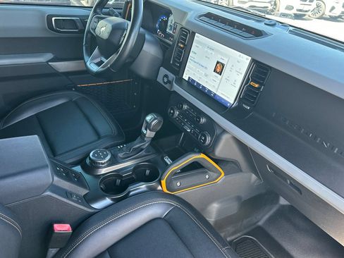 Used 2021 Ford Bronco Badlands AWD/4WD image 18