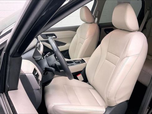 Certified 2023 Nissan Rogue SL w/ SL Premium Package image 16