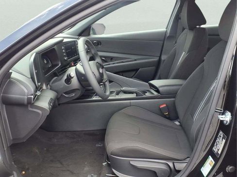 New 2026 Hyundai Elantra Sport FWD image 10