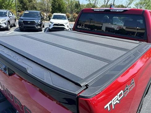 New 2026 Toyota Tundra Limited AWD/4WD image 12