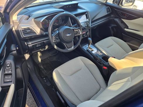 Used 2017 Subaru Impreza 2.0i Premium image 24