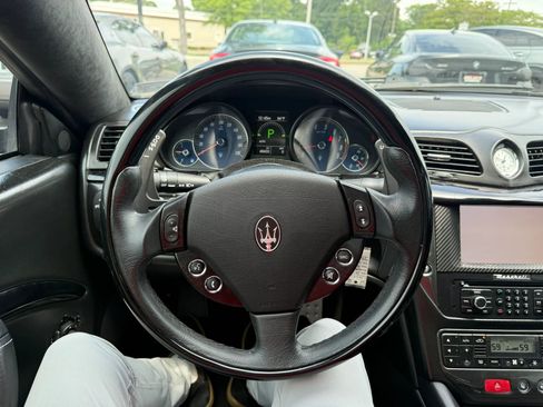 Used 2014 Maserati GranTurismo Sport RWD image 10