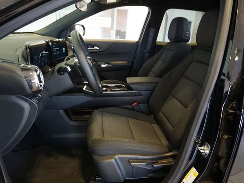 New 2026 Chevrolet Equinox LT image 9