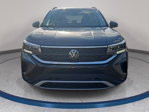Used 2024 Volkswagen Taos S image 2