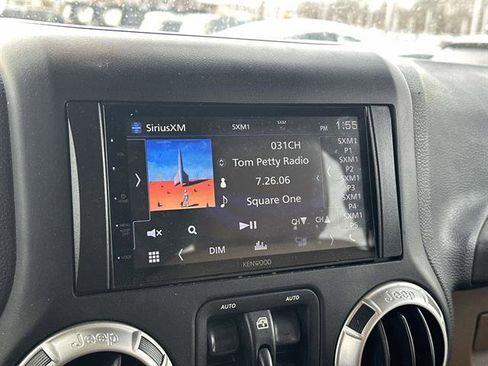 Used 2018 Jeep Wrangler Unlimited Sahara w/ Dual Top Group image 16