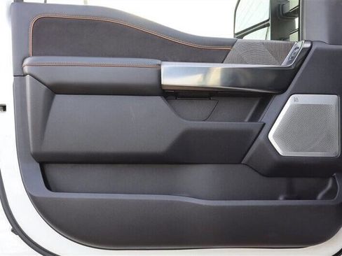 Used 2024 Ford F350 Platinum w/ FX4 Off-Road Package image 13